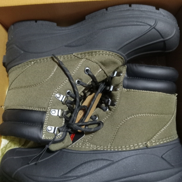 Men's  boots, size 13M - Picture 3 of 3